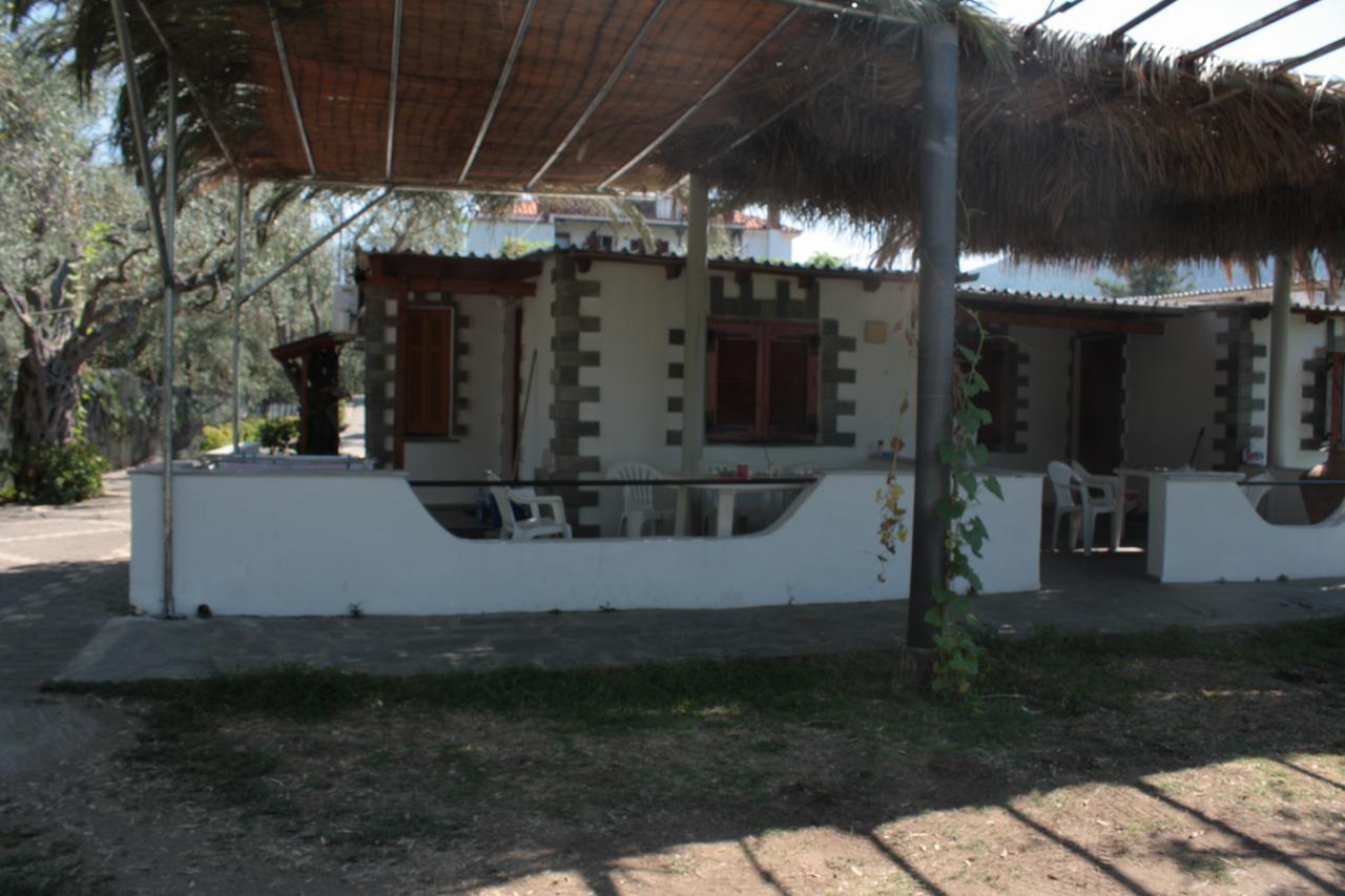 Villa Karapataki Skala Rachoni  ภายนอก รูปภาพ