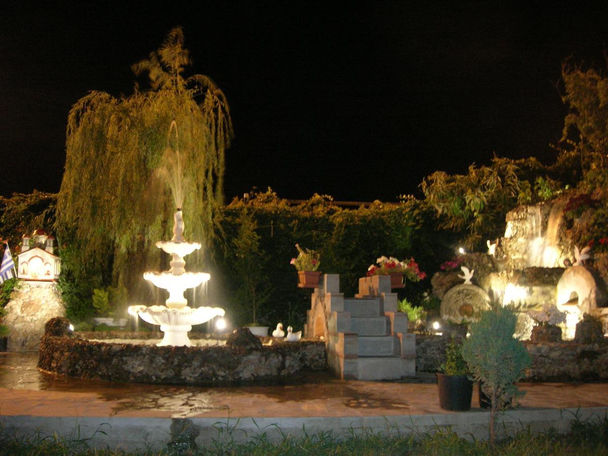 Villa Karapataki Skala Rachoni  ภายนอก รูปภาพ